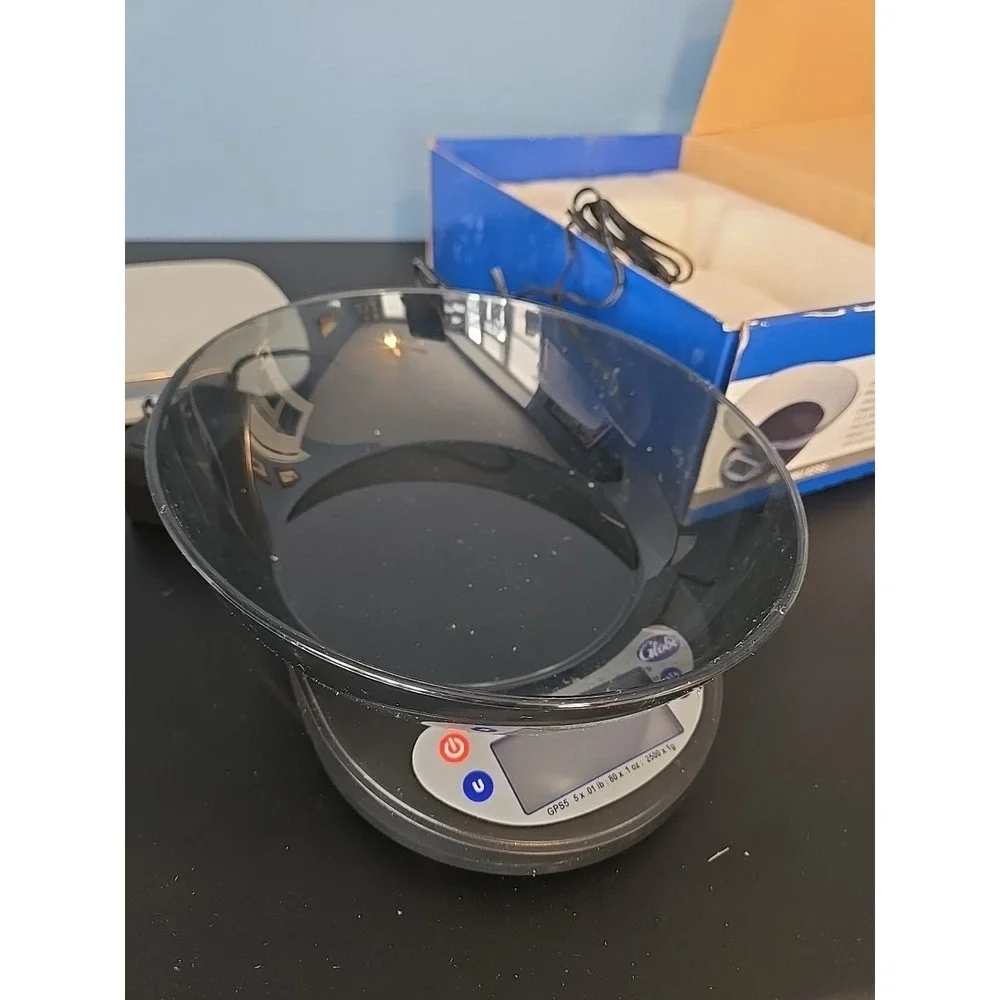 Globe GPS5 5lb Digital Portion Control‎ Scale With Plastic Platter Bowl